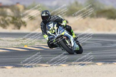 media/Nov-02-2025-CVMA (Sun) [[337aff29ab]]/Race 11-Amateur Supersport Open/